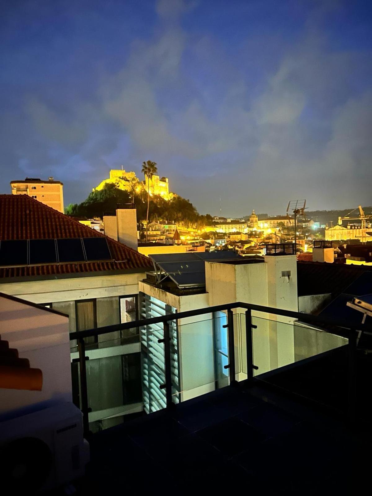 Apartamento Castle Palm View Leiria Exterior foto